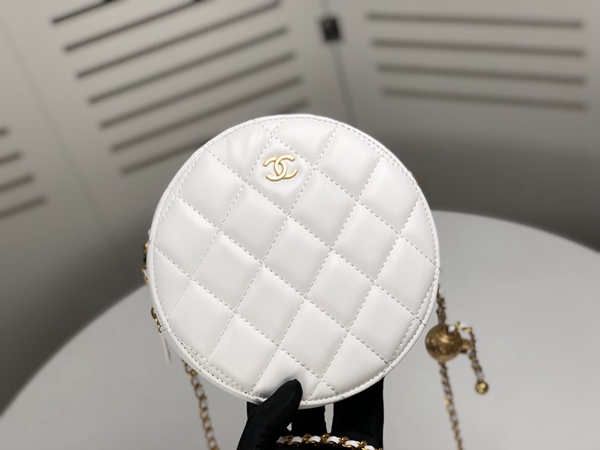 シャネルバッグ角部分ディテール